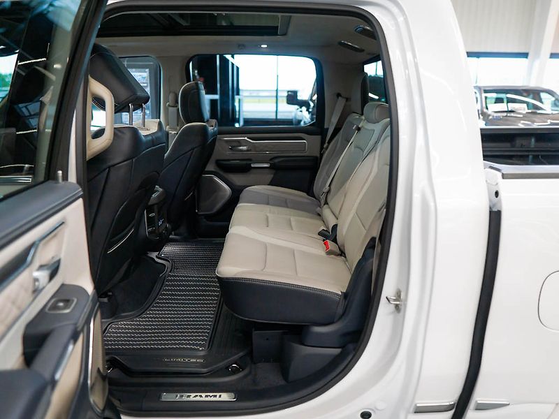 Dodge RAM (2024) 5.7 Limited Elite Edition LPG - fotka 38 z 48