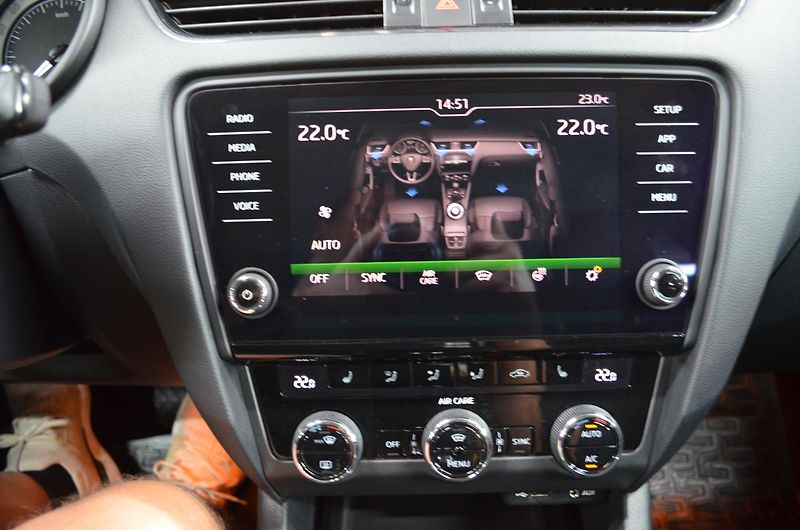 Škoda Octavia (2017) III.Style 1,8, DPH, DSG,180Ps - fotka 24 z 24