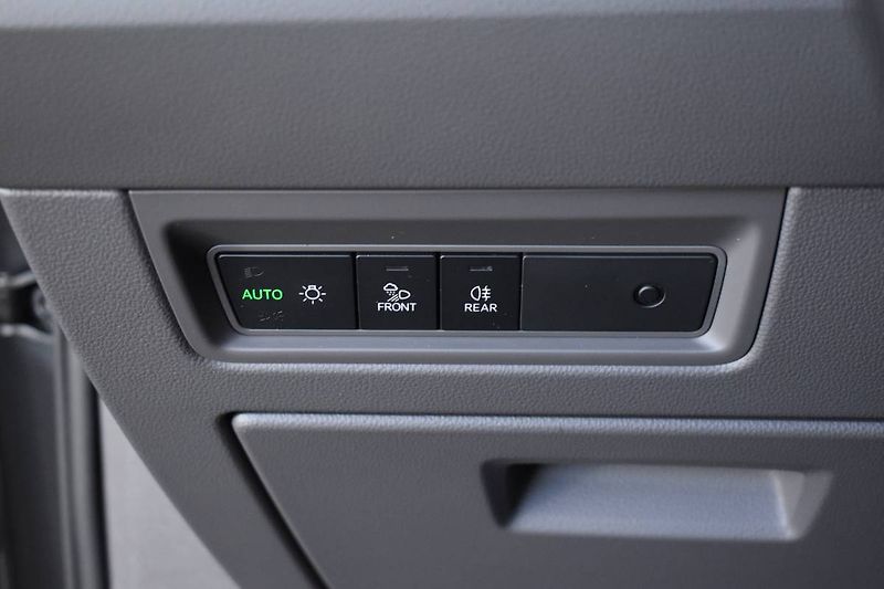 Volkswagen Touareg (2023) 3.0TDI 210kW, LED Matrix, tažn - fotka 16 z 28