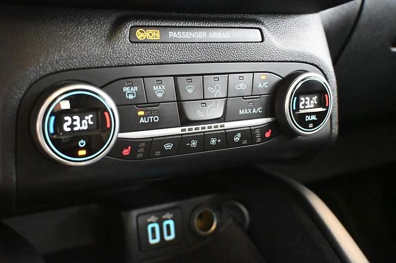 Ford Kuga (2021) 2.5 VIGNALE LED VIRTUAL ACC Ta - fotka 25 z 47