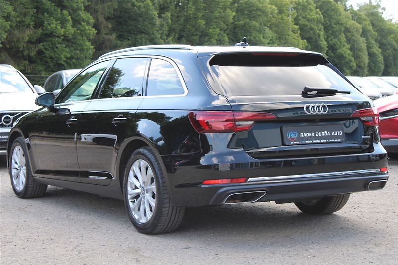Audi A4 2,0 TDI  AUTOMAT,4x4,VIRTUAL - fotka 7 z 49