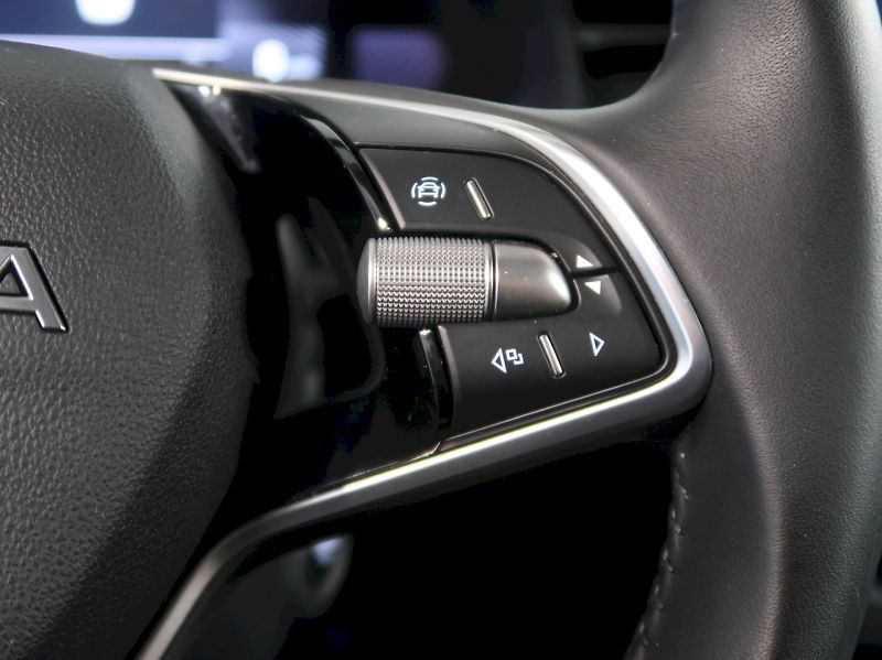 Škoda Kamiq (2025) TOP SELECTION 1.0TSI 85KW - fotka 22 z 41