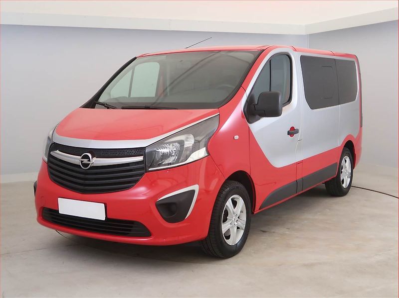 Opel Vivaro (2017) 1.6 CDTI, Bus, 8Míst, ČR, DPH - fotka 2 z 16