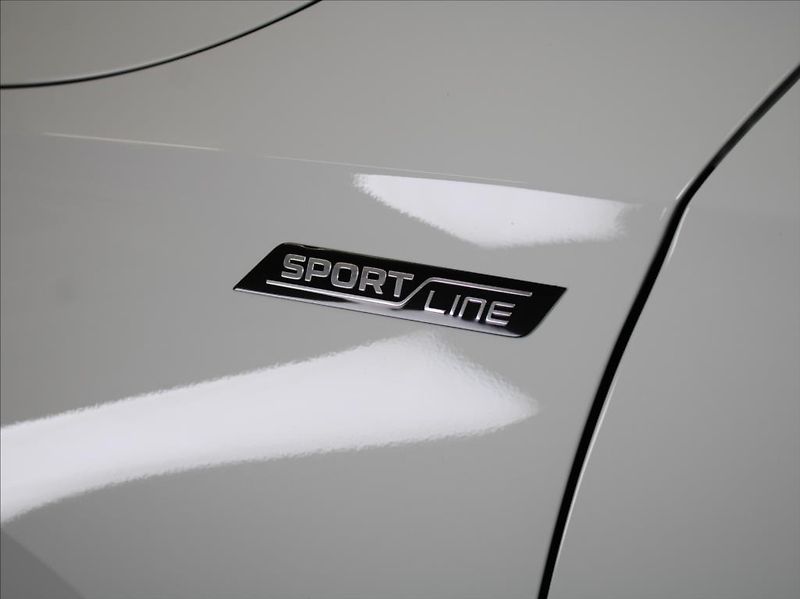 Škoda Kodiaq 2,0 TDI 4x4 Sportline 22tkm.TZ - fotka 31 z 33