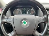 Škoda Octavia (2007) Scout 2.0TDi 103kW! - náhled 21