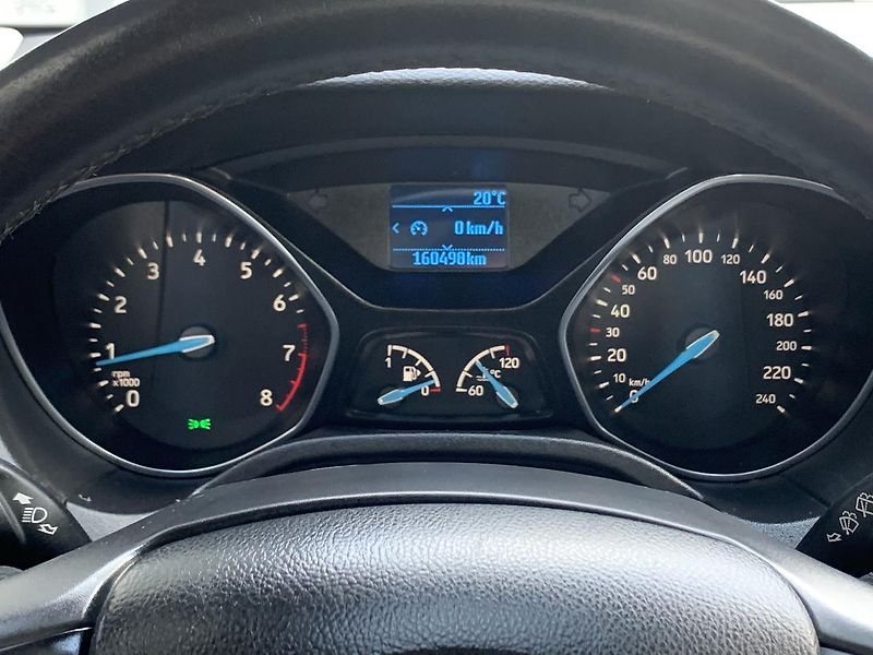 Ford Focus 1.6i PŮVOD ČR odp.DPH ZADÁNO - fotka 16 z 36