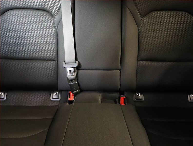 Hyundai i30 (2019) 1.4 T-GDI, Automat, Serv.kniha - fotka 10 z 21