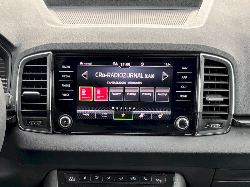 Škoda Karoq (2025) Top Selection 1.5 TSI DSG - fotka 22 z 32
