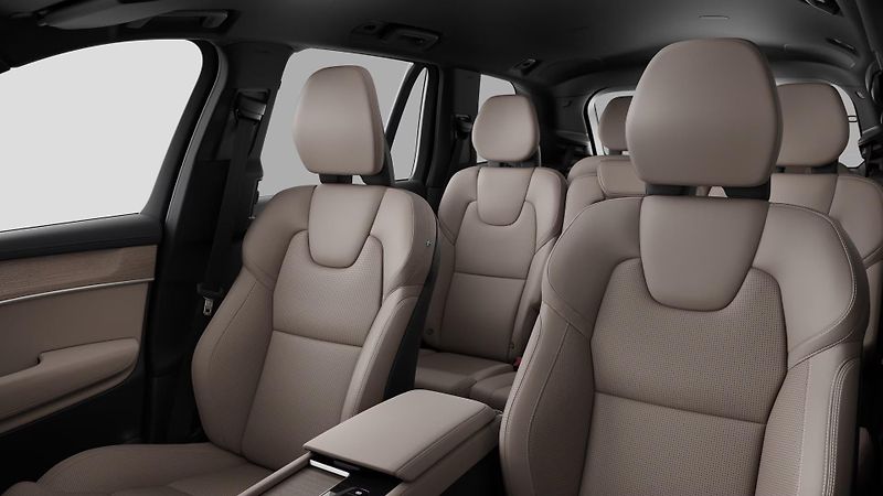 Volvo XC90 (2026) T8 AWD Plug-in BRIGHT PLUS 7m - fotka 9 z 11