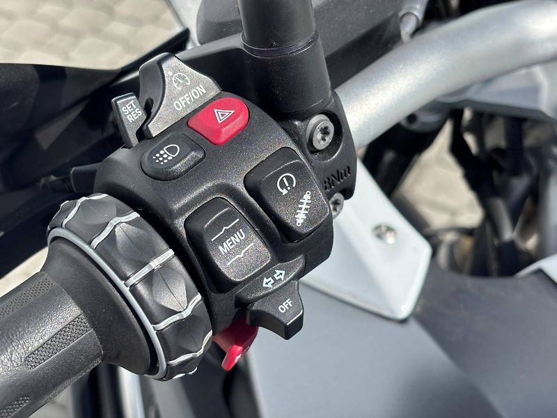 BMW (2021) R 1250 GS - fotka 10 z 13