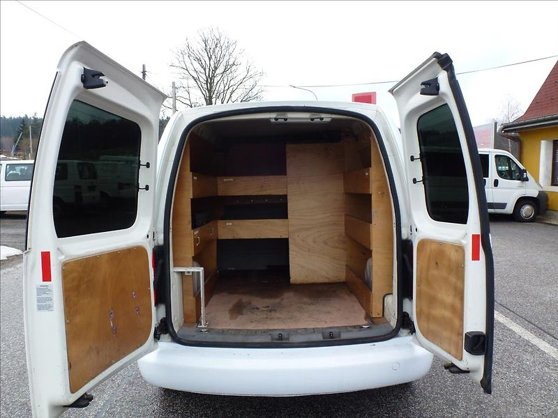 Volkswagen Caddy 1,9 TDI - fotka 19 z 45