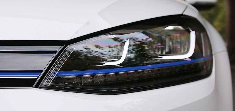Volkswagen e-up!.