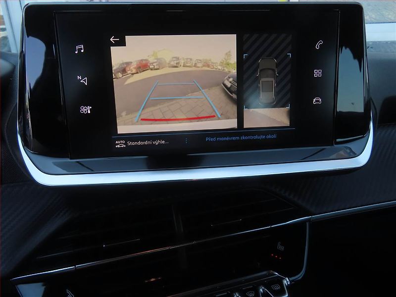 Peugeot 2008 (2020) 1.2 PureTech, Navi, Tempomat - fotka 18 z 20