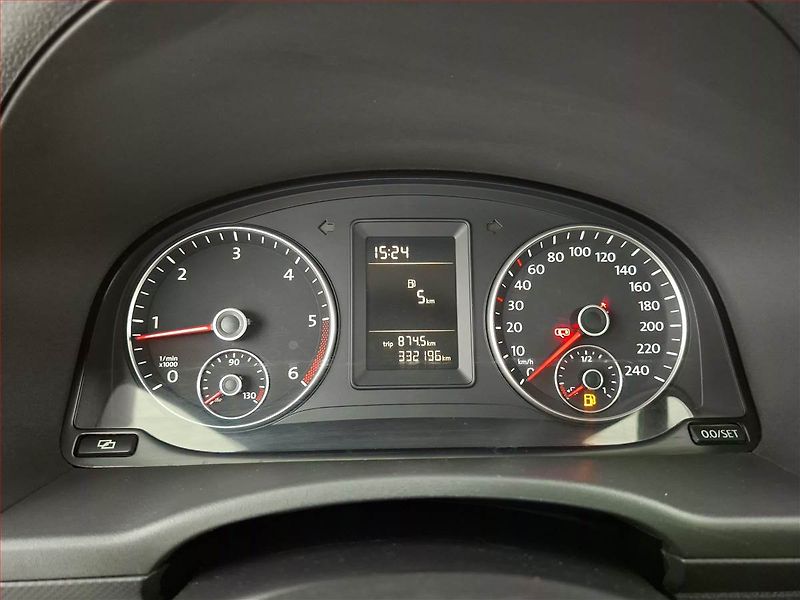 Volkswagen Caddy (2011) 1.6 TDi, 5Míst, ČR, DPH - fotka 11 z 14