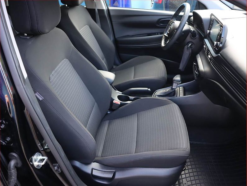 Hyundai i20 (2022) 1.0 T-GDI, Automat, Serv.kniha - fotka 9 z 21