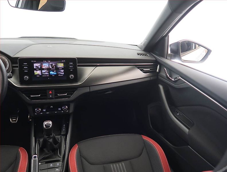 Škoda Kamiq (2023) Monte Carlo 1.5 TSI - fotka 8 z 26