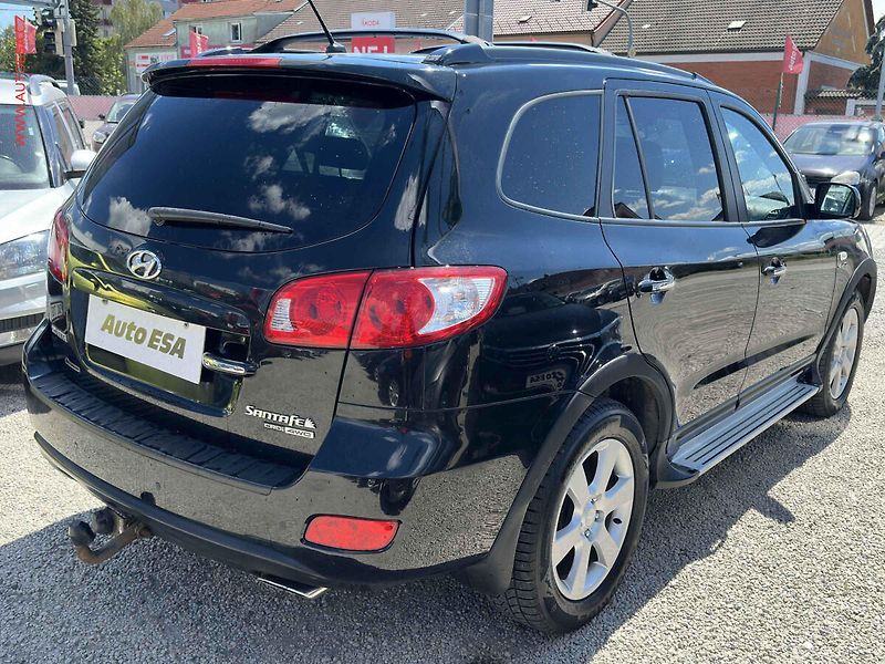 Hyundai Santa Fe (2007) 2.2CRDi 4x4, ČR, TZ, výhř - fotka 4 z 20