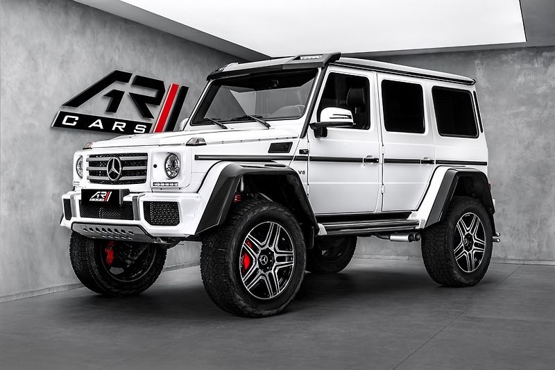 Mercedes-Benz Třídy G 4x4 2 AMG Designo Carbon - fotka 1 z 29