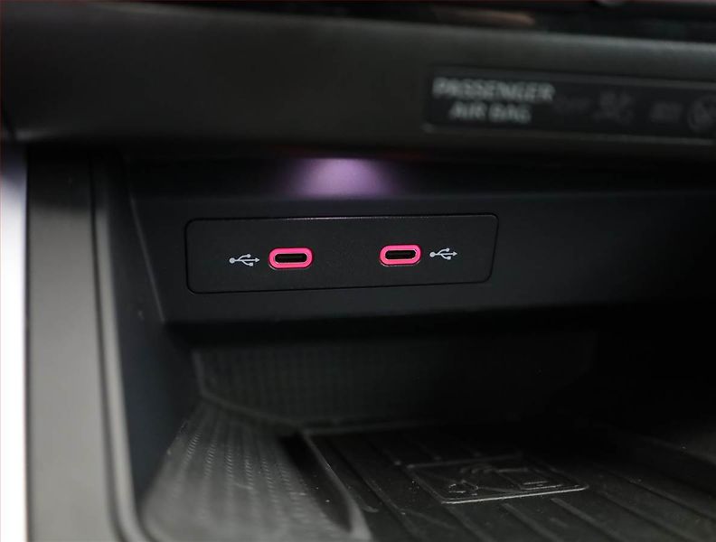 Seat Arona (2022) FR 1.5 TSI - fotka 14 z 21