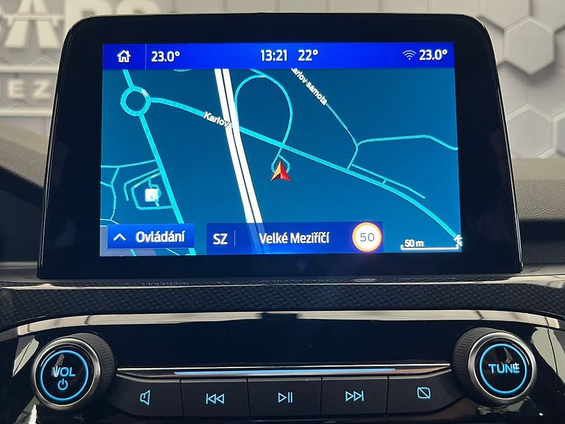 Ford Kuga 2.5 HEV 4x4  ST-LINE X - fotka 18 z 51