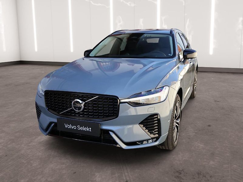 Volvo XC60 (2023) B5 AWD - fotka 1 z 23