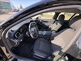 Mercedes-Benz Třídy C 2,2 CDi 100kW Led,Výhřev,9G-tr - náhled 2