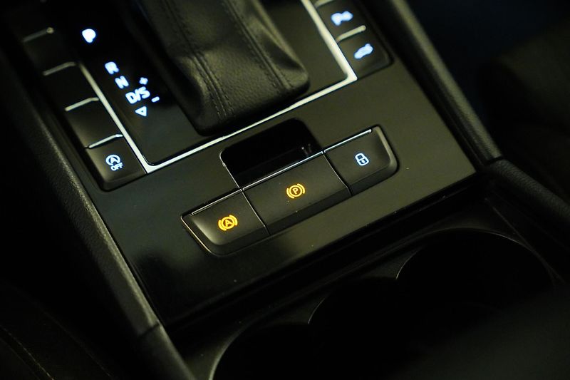 Škoda Superb - fotka 26 z 30