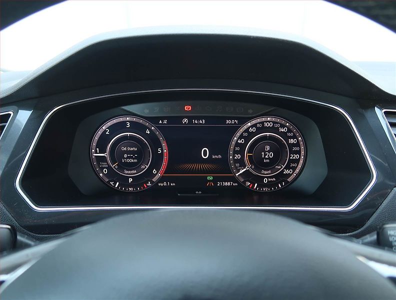 Volkswagen Tiguan Allspace (2018) 2.0 TDI, 4X4, Automat - fotka 11 z 21