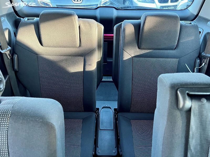 Opel Zafira (2008) 1.7 CDTi 92 kW 7 míst,Sport - fotka 14 z 20