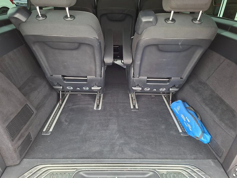 Mercedes-Benz Třídy V (2020) V 300d 176kW 4MATIC -1.MAJITEL - fotka 24 z 29