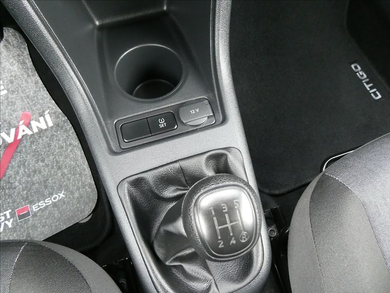 Škoda Citigo 1,0 MPi klimatizace, 2 x kola - fotka 24 z 42
