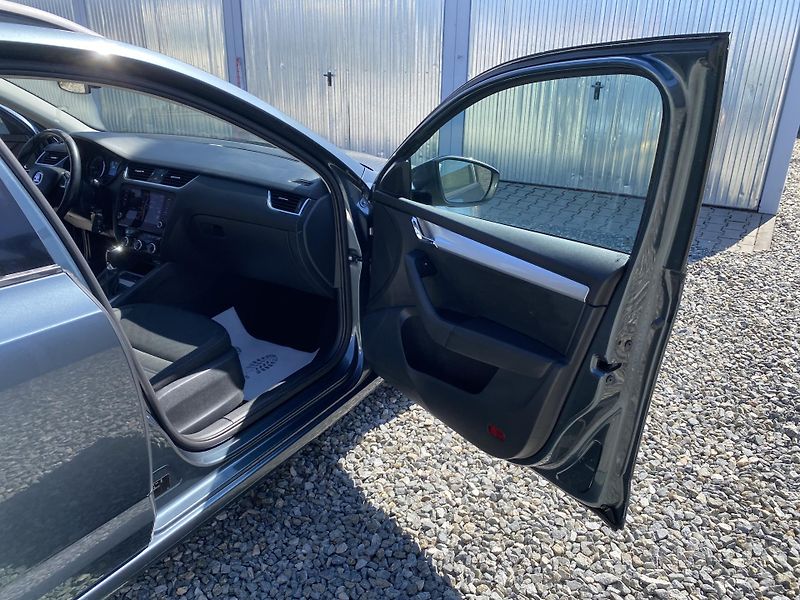 Škoda Octavia 1.6TDi 115PS DSG DPH REZERVACE - fotka 120 z 154