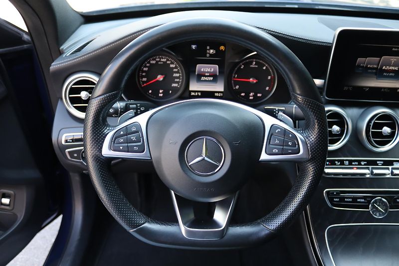 Mercedes-Benz Třídy C C 250 BLUETEC KOMBI AMG 150kW - fotka 25 z 49