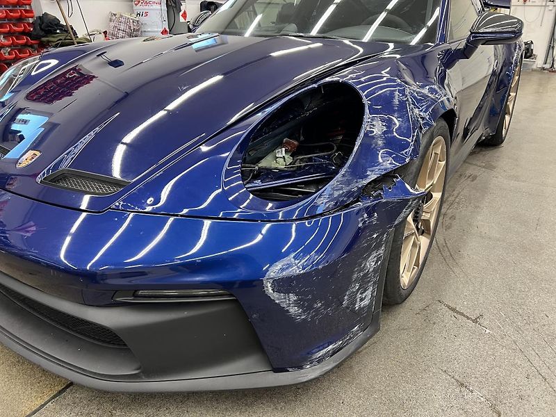 Porsche 911 992 GT3 4.0 375 kW - fotka 4 z 22