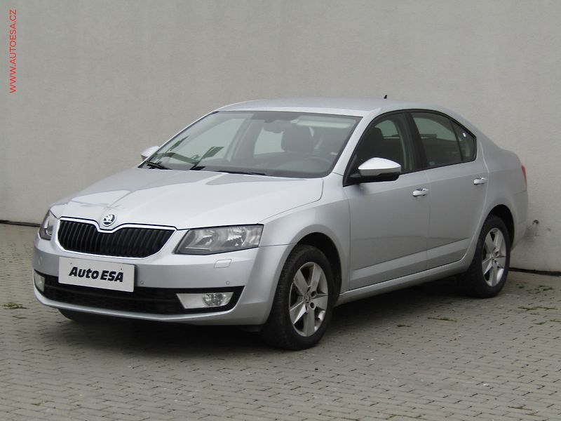 Škoda Octavia (2015) 1.6TDi, ČR, Style, TZ, navi - fotka 3 z 19