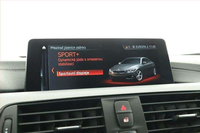 BMW Řada 4 (2020) M Paket 420i - fotka 14 z 20