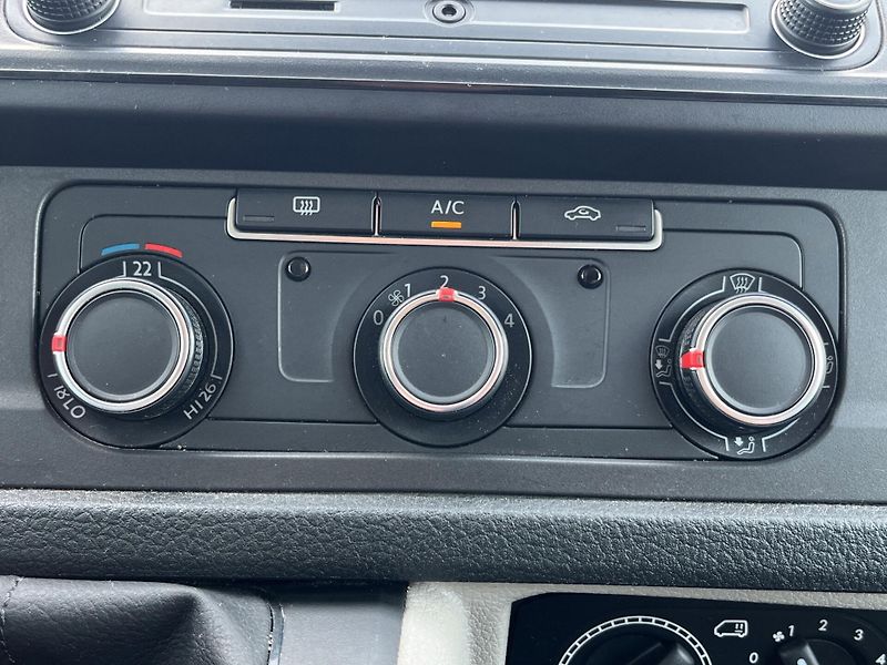 Volkswagen Transporter (2018) T6 2.0 TDi 75kW, Tažné, ČR, DP - fotka 16 z 19