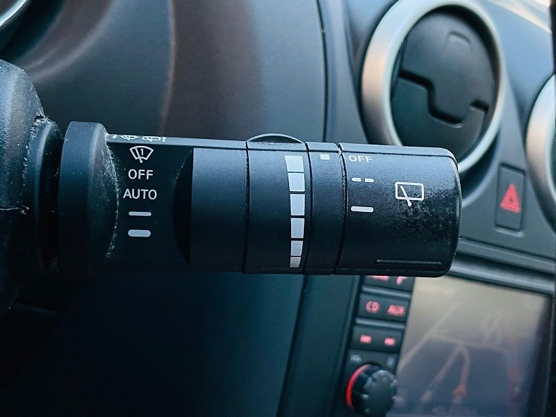Nissan Qashqai 2.0i KAMERA TAŽNÉ SERVISKA 7M - fotka 40 z 45