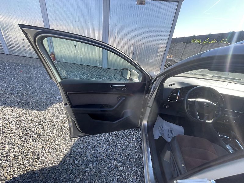 Seat Ateca 2.0TDi 190PS 4x4 DSG F1 LED 1A - fotka 162 z 173