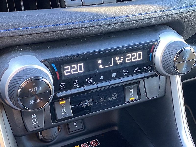 Toyota RAV4 2.5HEV, ČR, Selection, záruka - fotka 14 z 17