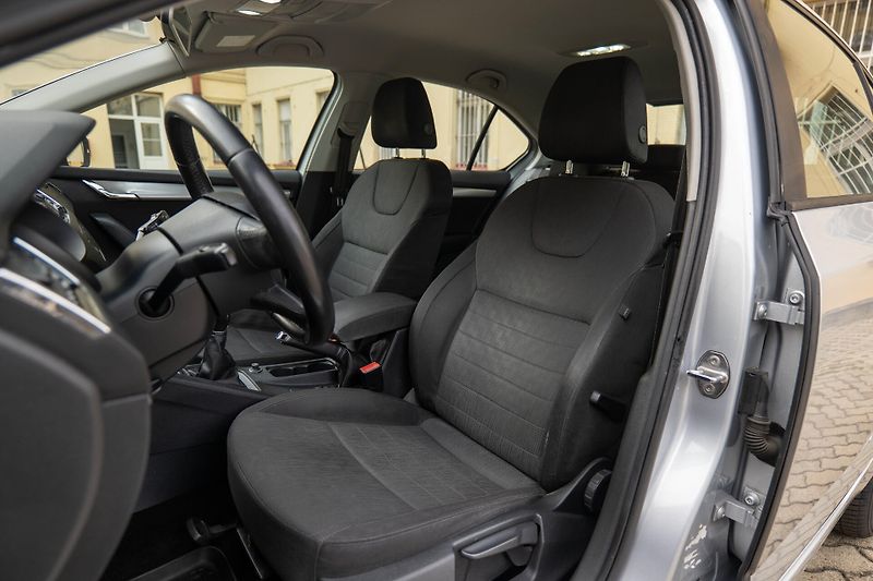 Škoda Octavia 1.6 TDI 77 kW Nové rozvody - fotka 11 z 28