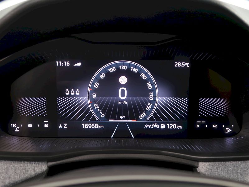 Škoda Kamiq (2024) SELECTION 1.0TSI 85KW - fotka 17 z 39