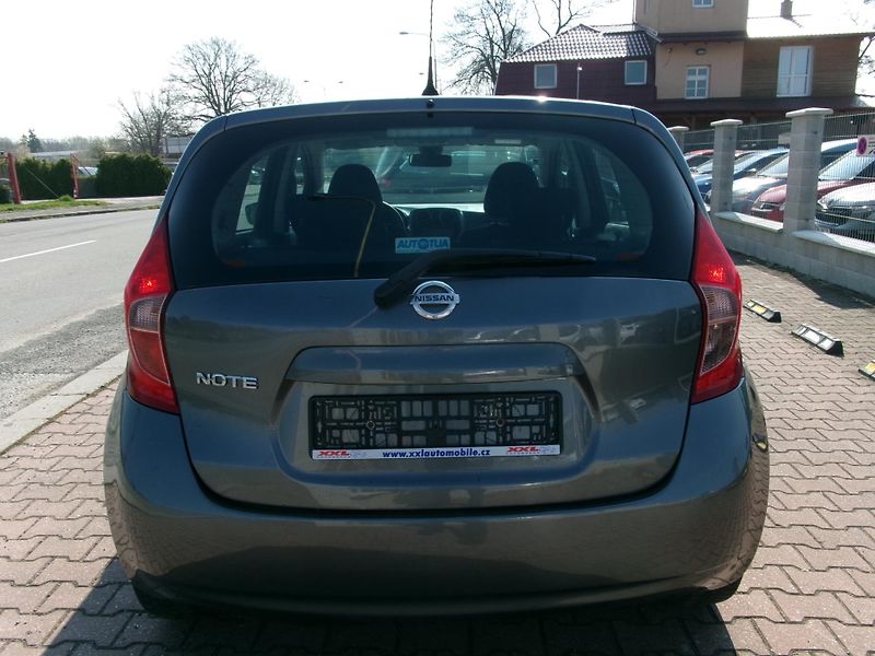 Nissan Note (2013) 1.2i AC BT HF ALU TEMP - fotka 7 z 28