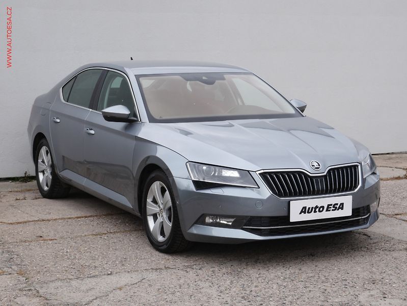 Škoda Superb (2015) 2.0 TDi 4x4, 2.maj,ČR, L&K - fotografie inzerátu