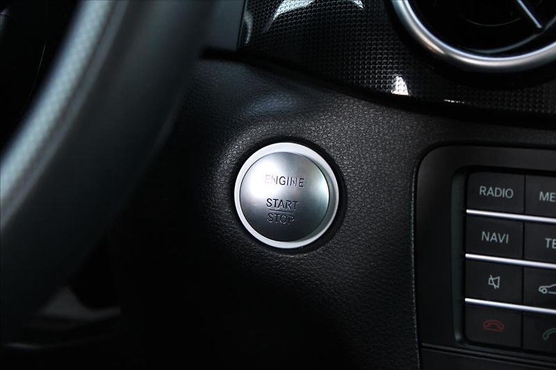 Mercedes-Benz Třídy B 180d  NAVI,serviska,MANUAL - fotka 12 z 31