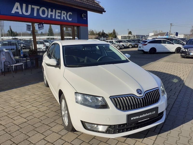 Škoda Octavia (2016) 1.2 TSi ČR 63kW - fotka 2 z 23