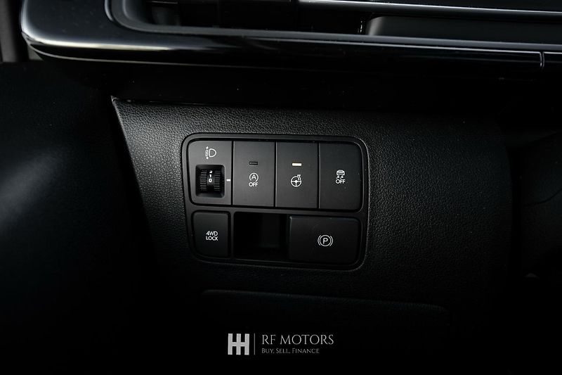 Hyundai Staria (2023) 2.2 CRDi Luxury 4x4 130kW - fotka 48 z 54