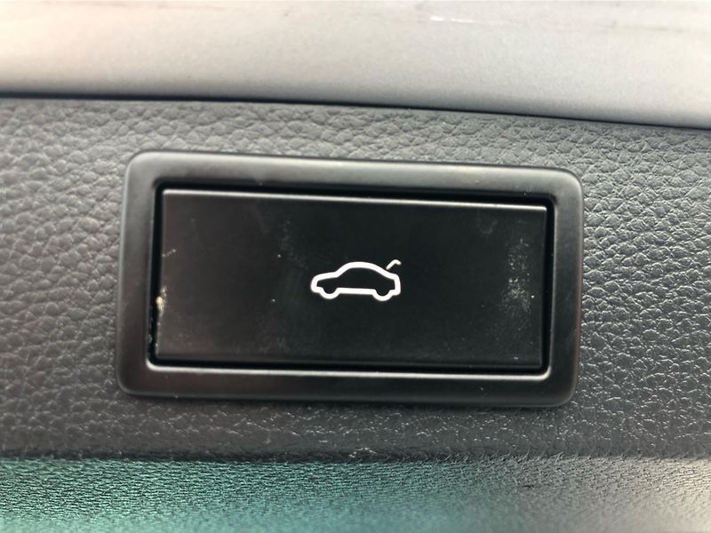 Škoda Karoq 1,5TSi 110kW STYLE PLUS COMFOR - fotka 28 z 30