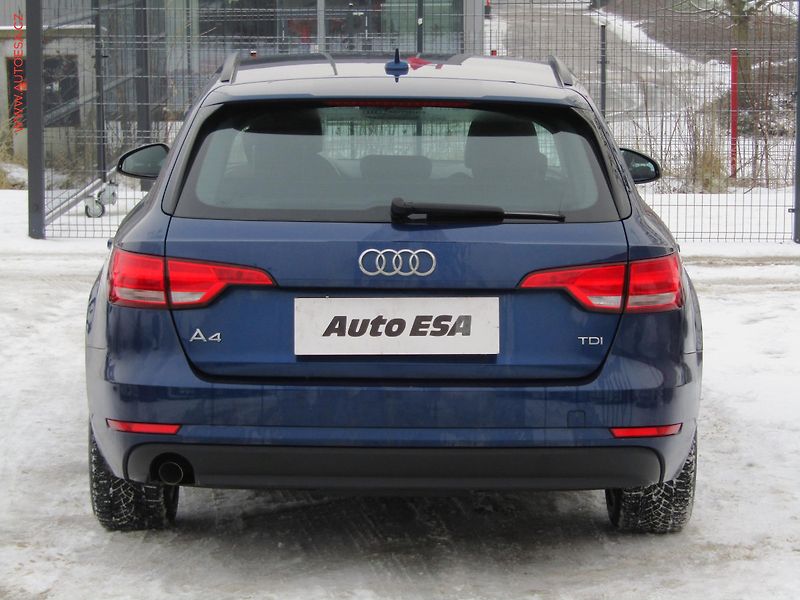 Audi A4 (2017) 2.0TDi Avant, AT, navi, park - fotka 5 z 24