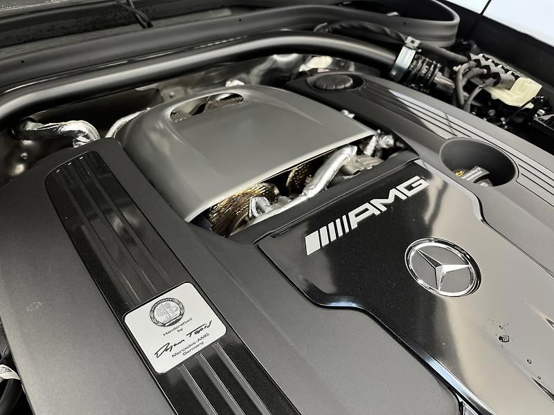 Mercedes-Benz Třídy G Třídy Mercedes-AMG G 63 Manufa - fotka 28 z 28